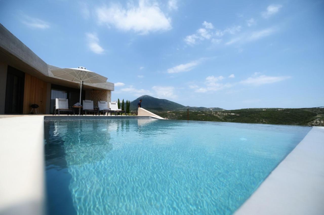 Blooms Of Sivota Bay - Luxury Villas With Private Heated Pool Exterior foto