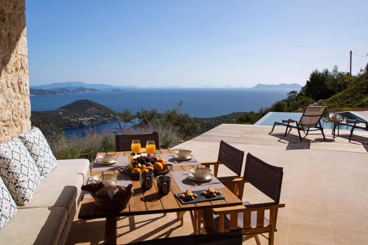 Blooms Of Sivota Bay - Luxury Villas With Private Heated Pool Exterior foto
