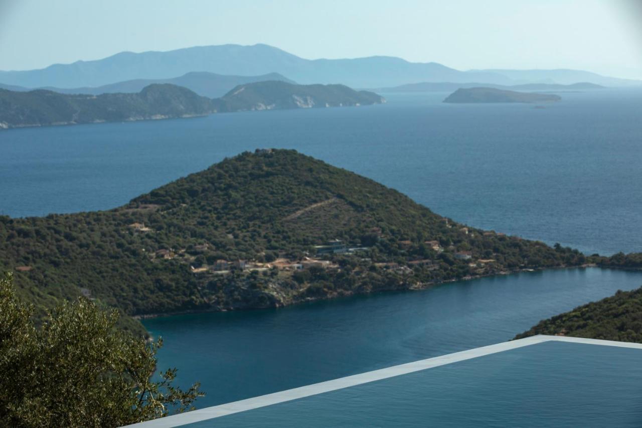 Blooms Of Sivota Bay - Luxury Villas With Private Heated Pool Exterior foto